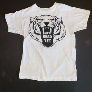 Soft white t-shirt with tiger graphic, NEVER WORN!